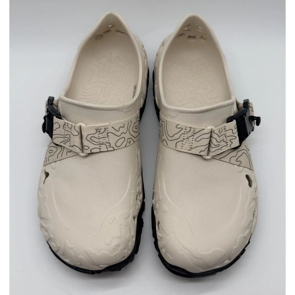 Crocs‎ Sandals Men's Sz 13 White All Terrain Atlas Clogs